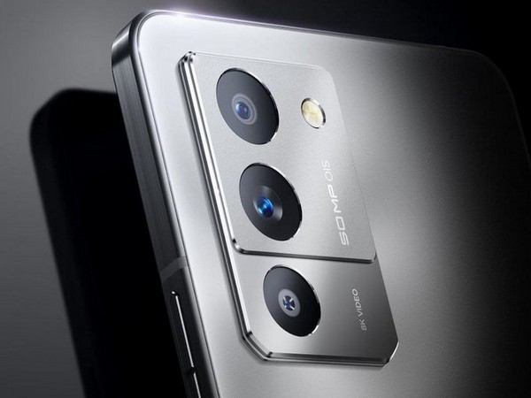 Lenovo Y70 to be launched with 50MP primary camera on August 13 Lenovo Y70 to be launched with 50MP primary camera on August 13