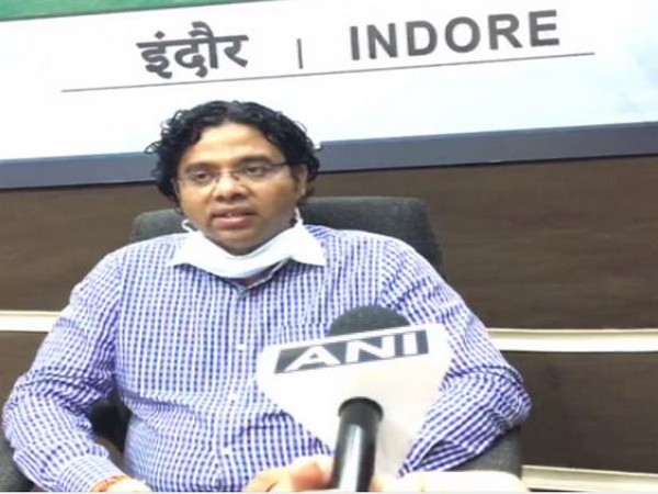 District Collector, Lokesh Jatav talking to ANI on Wednesday. Photo/ANI District Collector, Lokesh Jatav talking to ANI on Wednesday. Photo/ANI
