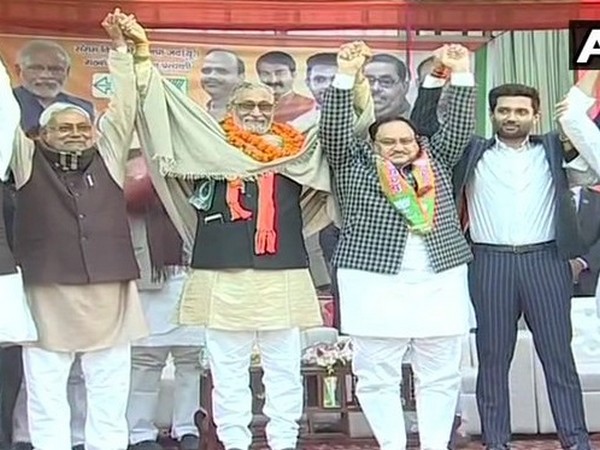 (Left to Right) JDU leader Nitish Kumar, BJP-JDU alliance candidate Dr Shivcharan Lal Gupta, BJP leader JP Nadda and LJP's Chirag Paswan. (Left to Right) JDU leader Nitish Kumar, BJP-JDU alliance candidate Dr Shivcharan Lal Gupta, BJP leader JP Nadda and LJP's Chirag Paswan.
