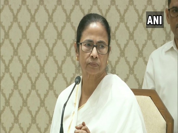 West Bengal Chief Minister Mamata Banerjee (File Photo/ANI) West Bengal Chief Minister Mamata Banerjee (File Photo/ANI)