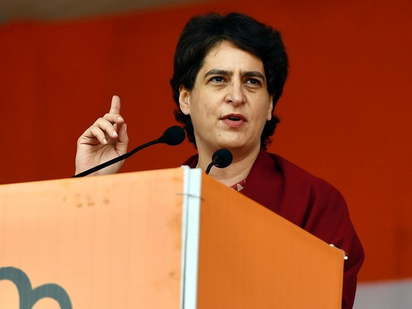 priyanka gandhi to visit lucknow on dec 28 for congress 135th foundation day priyanka gandhi to visit lucknow on dec