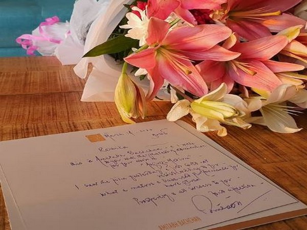 Amitabh Bachchan's handwritten note to Radhika Madan for her performance in 'Angrezi Medium' (Image courtesy: Instagram) Amitabh Bachchan's handwritten note to Radhika Madan for her performance in 'Angrezi Medium' (Image courtesy: Instagram)