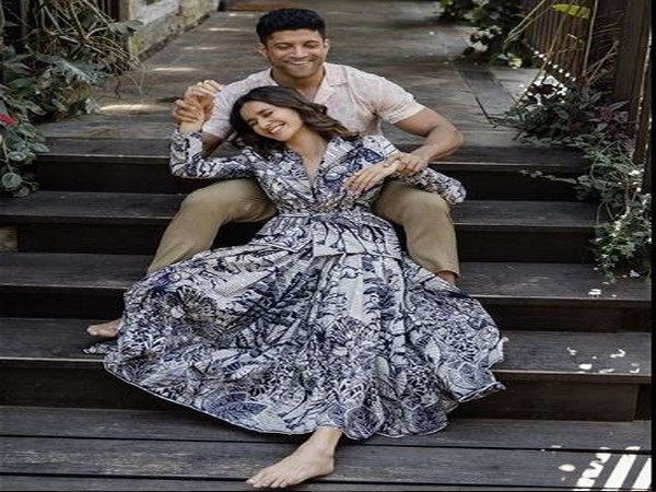 Farhan Akhtar and Shibani Dandekar (Image Source: Instagram)