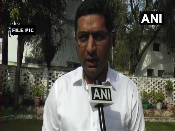 Srinagar District Magistrate, Shahid Choudhary (File photo) Srinagar District Magistrate, Shahid Choudhary (File photo)