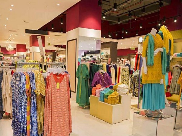The sector faces general slowdown in consumption and low consumer confidence The sector faces general slowdown in consumption and low consumer confidence