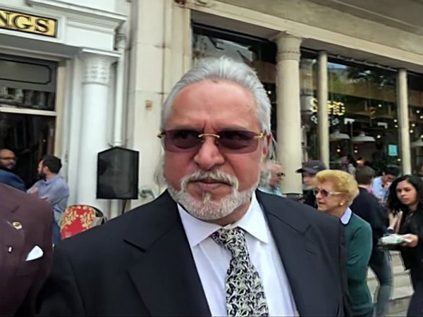 Beleaguered liquor baron Vijay Mallya (File photo)