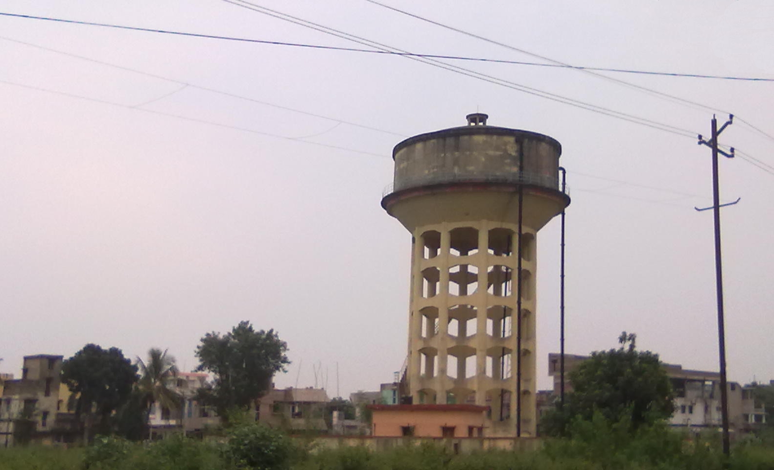 Rajasthan Water tank collapses in Alwar, many injured