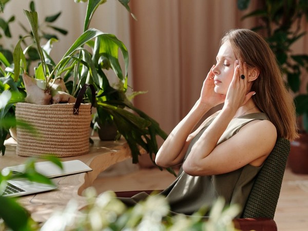 Study: Fatigue, headache most common lasting symptoms months after COVID-19