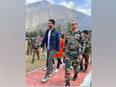 Vicky Kaushal spends his Sunday at Uri Base Camp - Vimarsana News