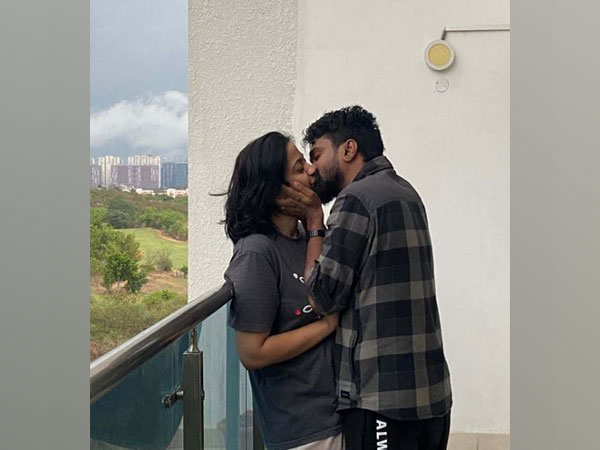 Rahul Ramakrishna with his fiancee (Image source: Twitter)