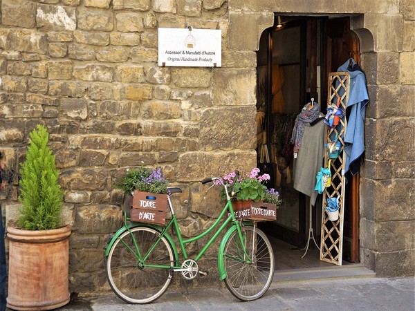 Small shops and business re-open in Europe Small shops and business re-open in Europe