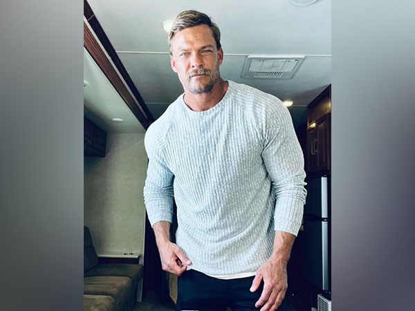 Alan Ritchson (Image source: Instagram)