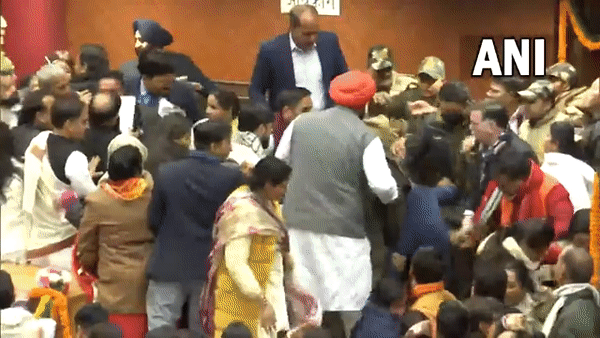 Huge ruckus at Civic Centre before commencement of voting for Delhi Mayor elections on Friday. Huge ruckus at Civic Centre before commencement of voting for Delhi Mayor elections on Friday.
