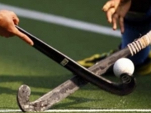Dhyanchand award is presented to sportspersons for their lifetime achievements and contribution to sport during both their active career and following retirement.? Dhyanchand award is presented to sportspersons for their lifetime achievements and contribution to sport during both their active career and following retirement.?