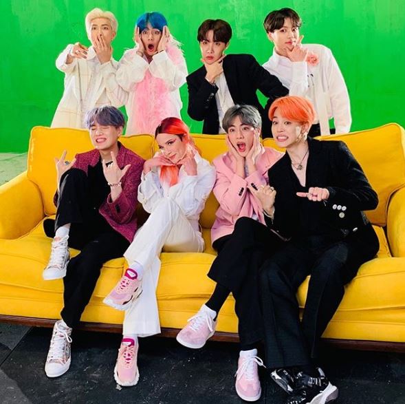 Bts To Perform With Halsey At 2019 Billboard Music Awards