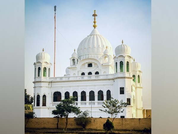 Sikh girl who went to visit Kartarpur Sahib missing in Pakistan