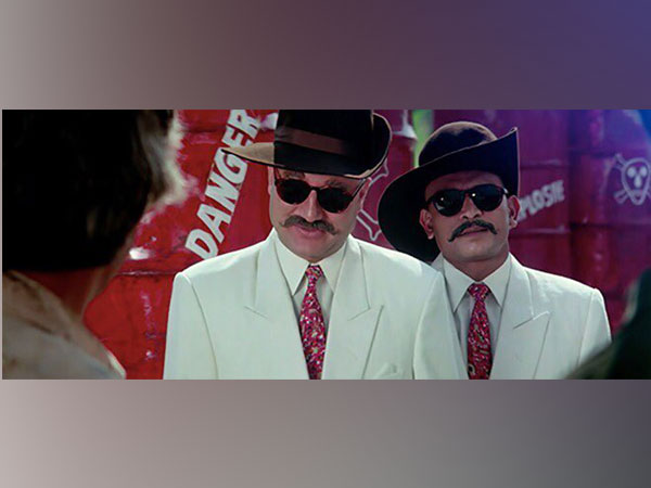 A still from 'Hum' featuring Anupam Kher (Image Source: Twitter) A still from 'Hum' featuring Anupam Kher (Image Source: Twitter)