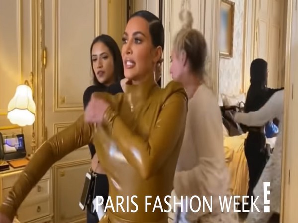 A still from the sneak peek of 'KUWTK' (Image courtesy: Youtube) A still from the sneak peek of 'KUWTK' (Image courtesy: Youtube)