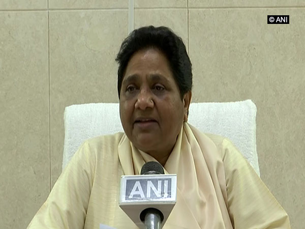 BSP chief Mayawati (file pic) BSP chief Mayawati (file pic)
