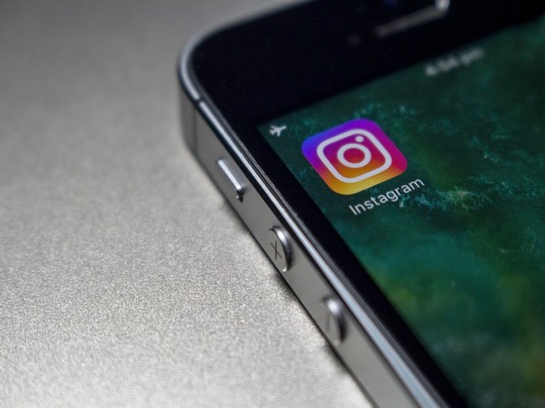 Instagram bug that forced users to watch same stories again fixed Instagram bug that forced users to watch same stories again fixed