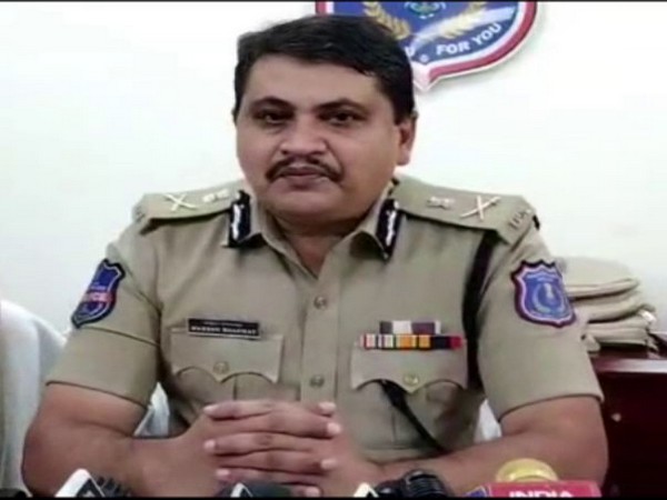Mahesh Bhagwat, Commissioner of Police, Rachakonda Commissionerate during a press conference on Wednesday. (Photo/ANI) Mahesh Bhagwat, Commissioner of Police, Rachakonda Commissionerate during a press conference on Wednesday. (Photo/ANI)