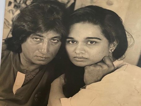 Shakti Kapoor with wife Shivangi Kolhapure. (Picture Courtesy: Instgram) Shakti Kapoor with wife Shivangi Kolhapure. (Picture Courtesy: Instgram)