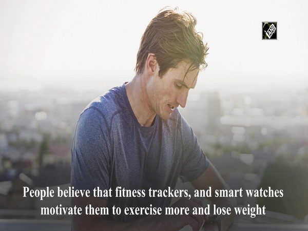 Wearable activity trackers encourage people to exercise more and lose weight
