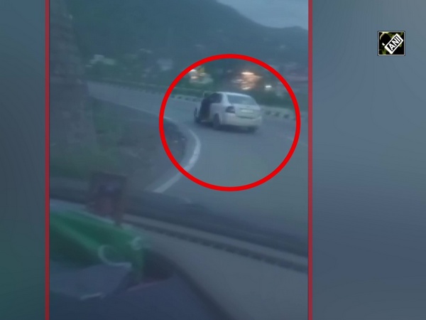 Watch: Car jumps over a divider on NH-5 in Solan
