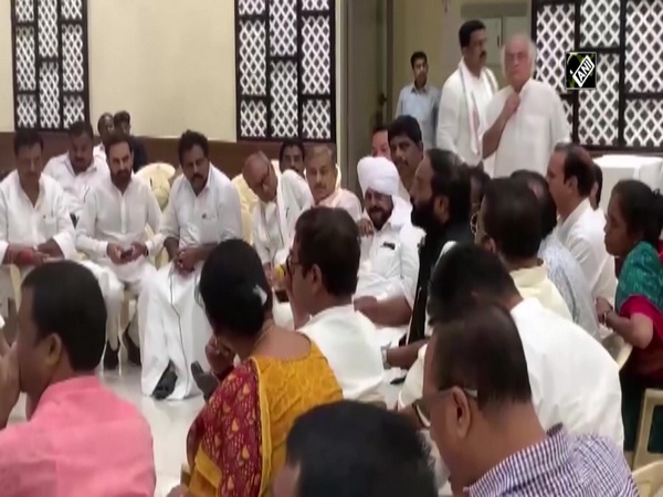 Delhi: Congress converts police detention centre into brainstorming session