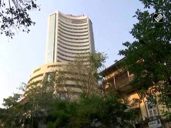 Indian stock markets in green for third straight week