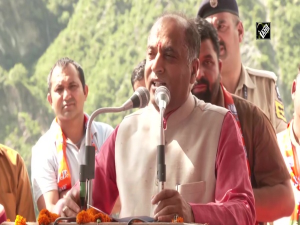 HP CM Jairam Thakur encourages people to get their COVID booster doses in Chamba