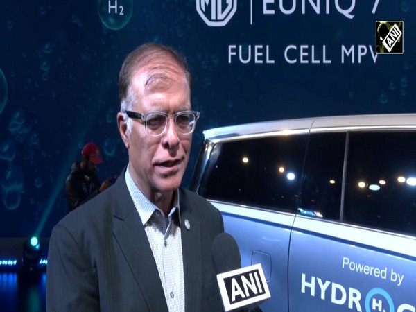 Auto Expo 2023: MG Motor launches EUNIQ 7 Hydrogen Fuel Cell MPV