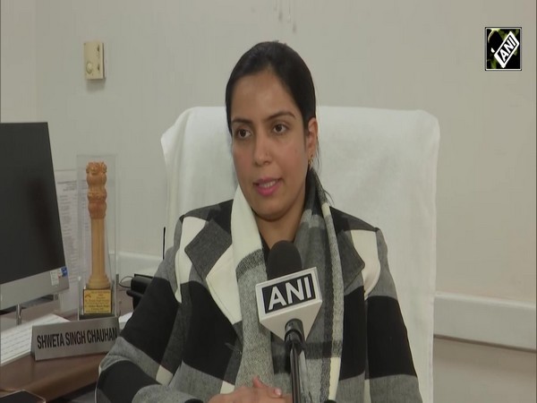 Kashmiri man sets up bird forest resort to feed migratory birds at Srinagar’s Dal Lake