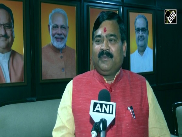 “Change Lucknow’s name 'Lakhanpur' or 'Lakshmanpur'…” demands BJP MP Sangam Lal Gupta “Change Lucknow’s name 'Lakhanpur' or 'Lakshmanpur'…” demands BJP MP Sangam Lal Gupta