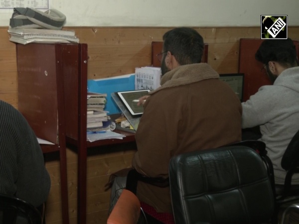 NGO provides free coaching to JKPSC KAS aspirants in Srinagar