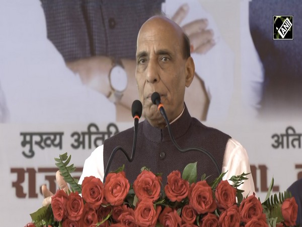 Pakistan wants Prime Minister like Narendra Modi: Rajnath Singh