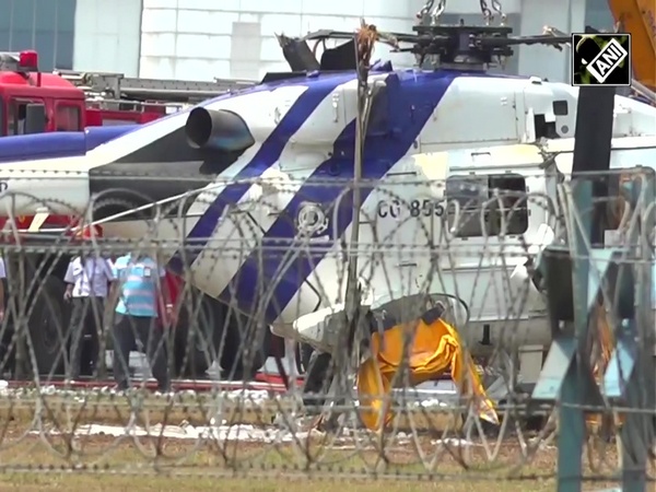 Indian Coast Guard’s ALH Dhruv Helicopter crashes in Kochi, all persons onboard safe