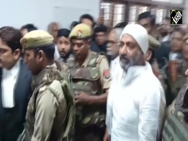 “Fansi do…” Advocates demand capital punishment for Atiq Ahmed, Brother in Umesh Pal kidnapping case