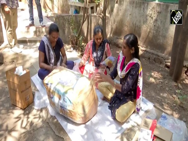 From chips packets to cassettes, Pune-based startup ‘EcoKaari’ upcycles single-use plastic waste into sustainable handbags