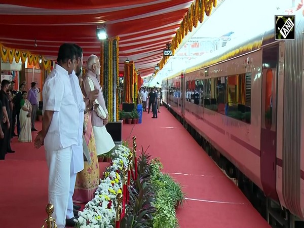 PM Modi flags off Vande Bharat Express between Secunderabad and Tirupati