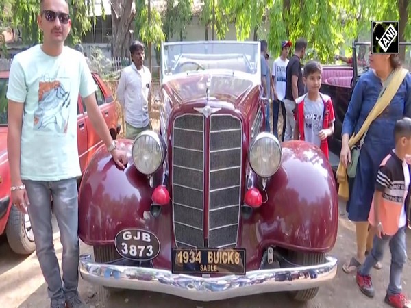 Vintage cars take over streets of Pune, take residents on nostalgic ride