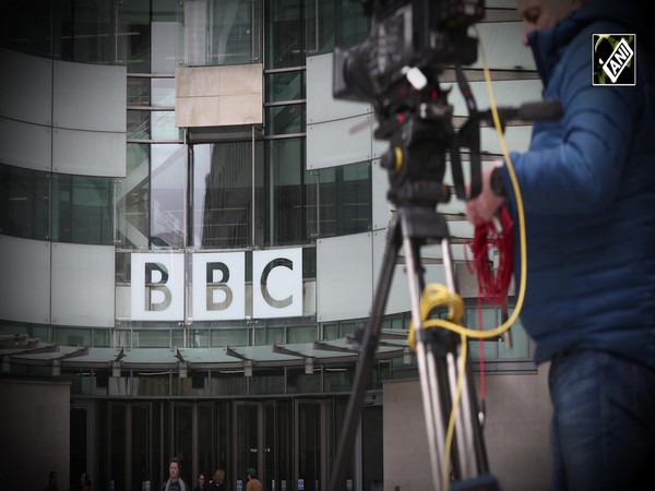Twitter labels BBC as “Government-Funded Media”