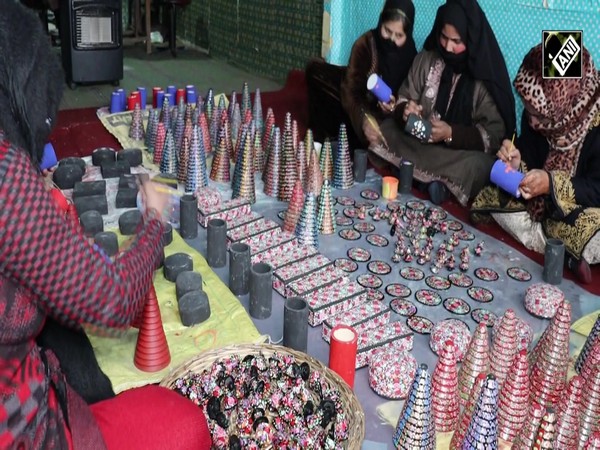 J&K: NCPUL sets up special centre to revive paper-mache art in Anantnag