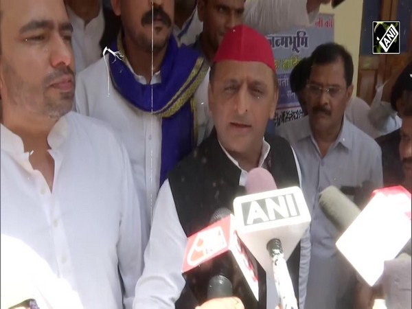 Akhilesh Yadav ने Jhansi Encounter के बाद BJP पर बोला हमला, लगाए ऐसे आरोप