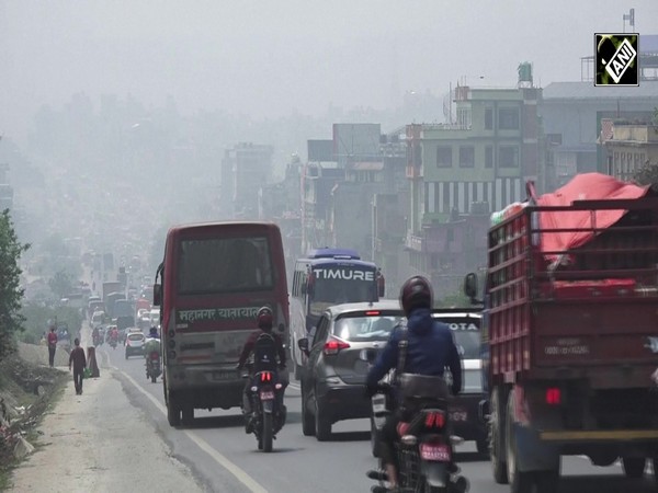 Nepal: Thick smog covers Kathmandu, reduces visibility