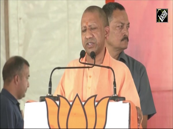 “No curfew, no danga, UP me sab changa…” says CM Yogi attacking Opposition