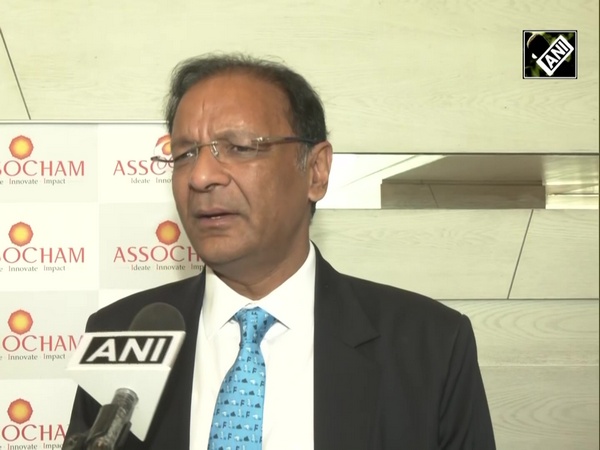 Failure of GoAir is an extremely unfortunate thing that happened to industry, says SpiceJet CMD