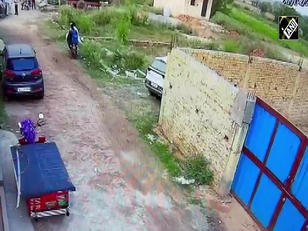 Delhi Police arrests 2 sharpshooters of Naresh Sethi Gang after exchange of brief fires