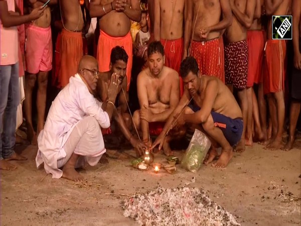 Jharkhand की पारम्परिक Manda Puja अपनी विशेष रीति रिवाजों के लिये क्यूँ है प्रसिद्ध?