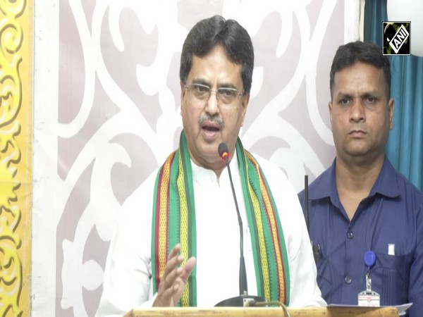 Tripura: CM Manik Saha visits blood donation camp in Agartala